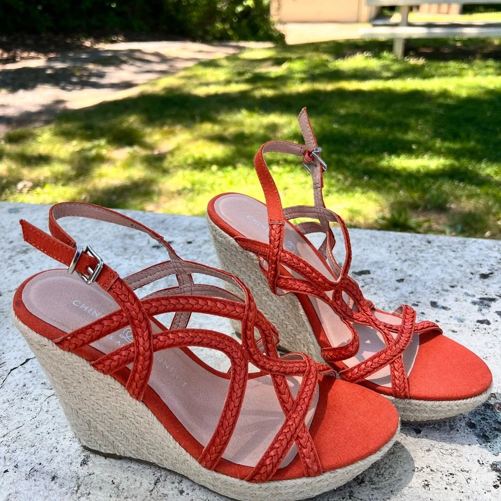 Chinese Laundry Sandals‎